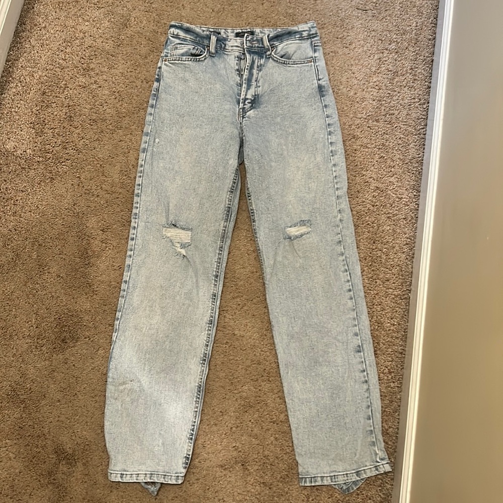light wash wild fable jeans.